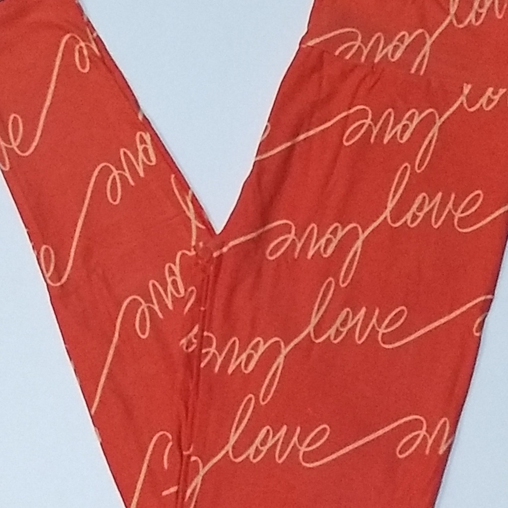 LuLaRoe Valentine's Leggings